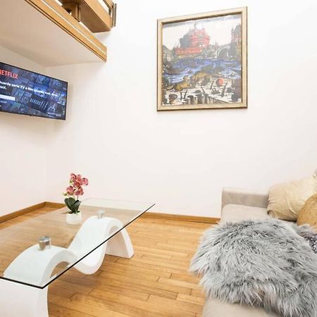 Unforgettable Split Level Jacuzzi Suite Navona - Top Collection โรม ภายนอก รูปภาพ