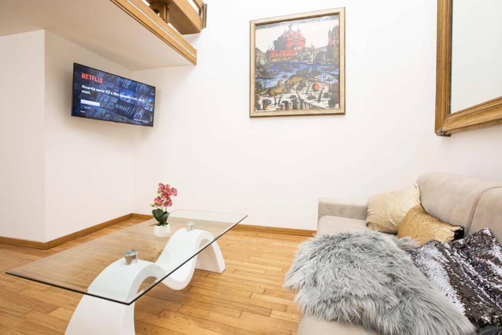 Unforgettable Split Level Jacuzzi Suite Navona - Top Collection โรม ภายนอก รูปภาพ
