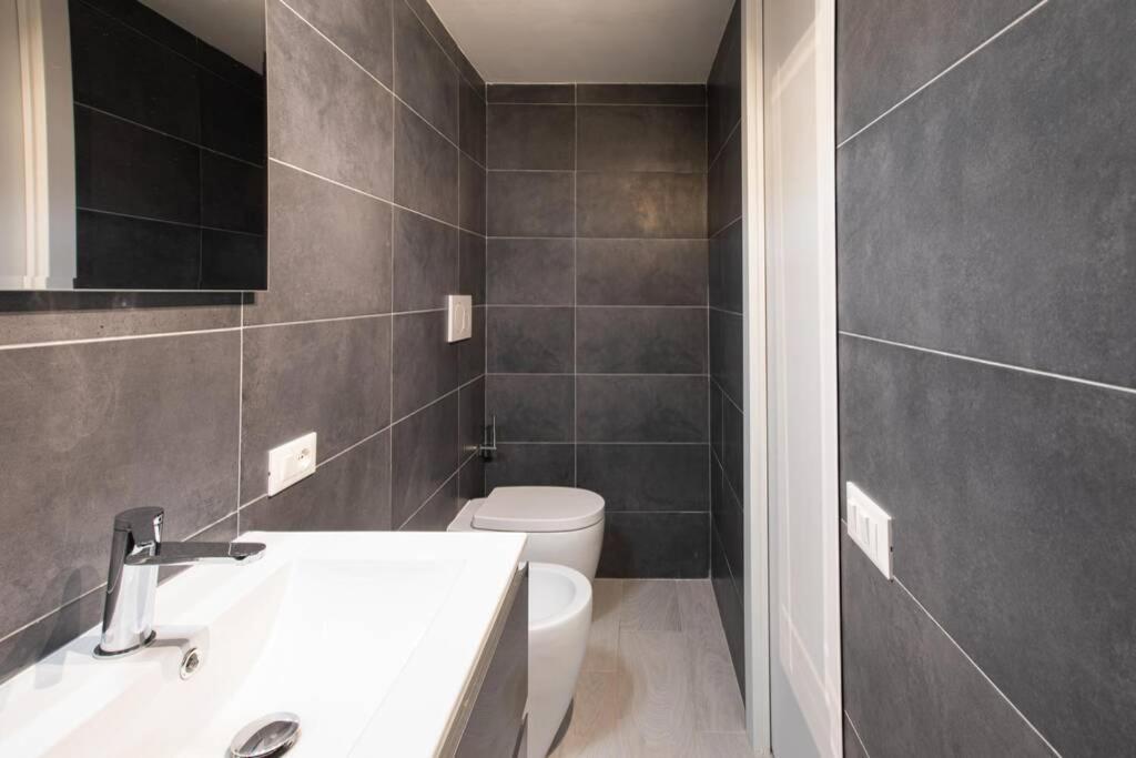 Unforgettable Split Level Jacuzzi Suite Navona - Top Collection โรม ภายนอก รูปภาพ